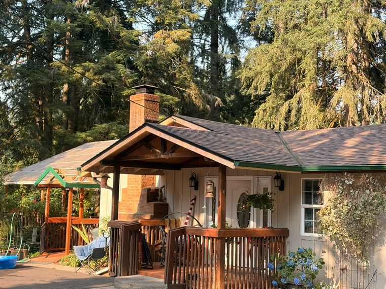 Completed re-roof on a Portland-area home